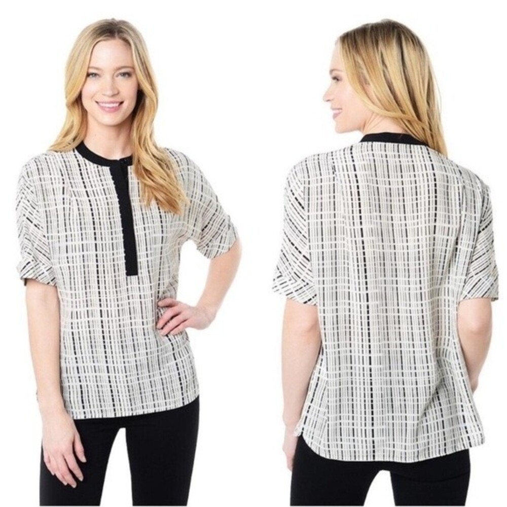 Vince. Silk Interlace Print Blouse NWT Size 4 Office Career Business Casual